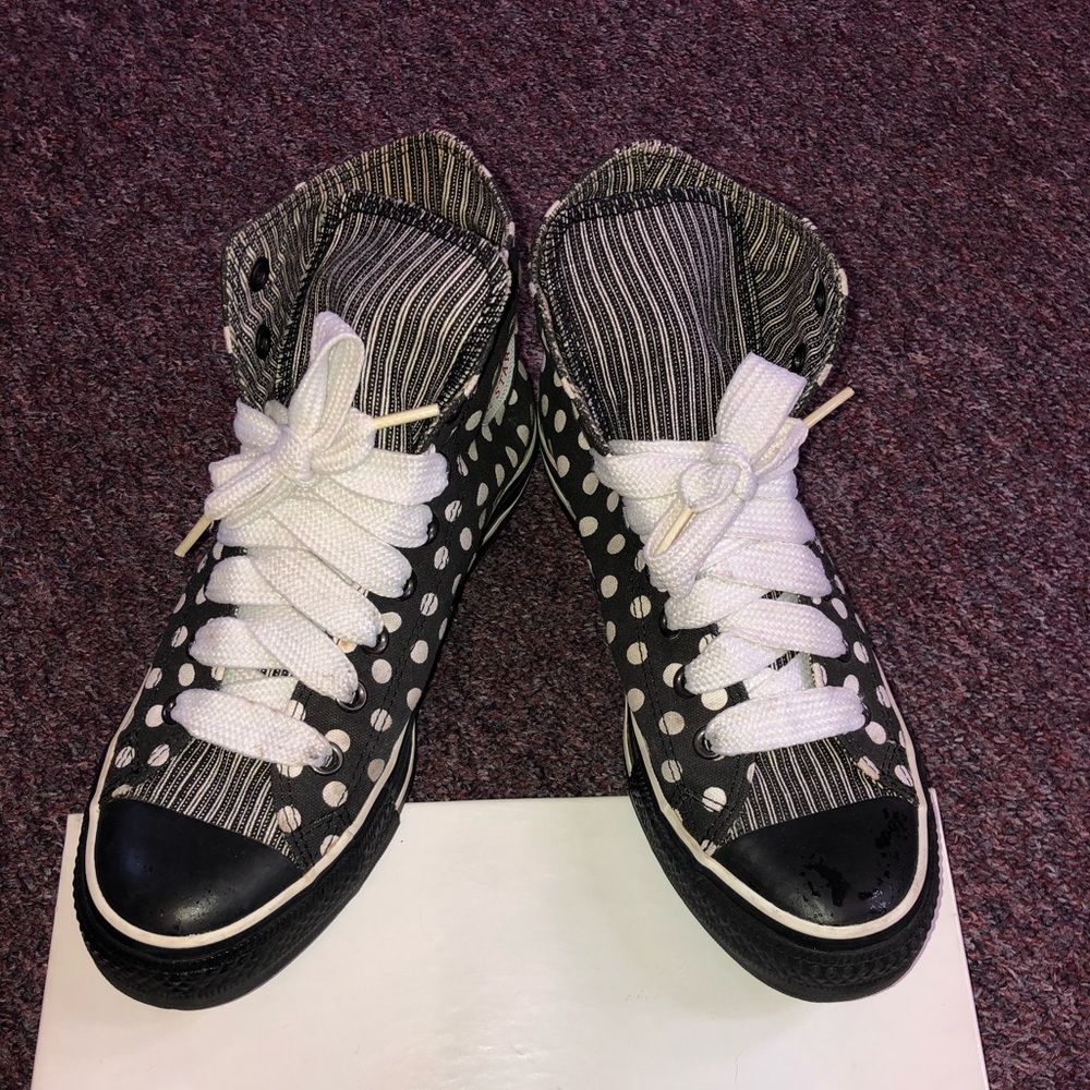 Chuck Taylor All Star Converse, High Tops.